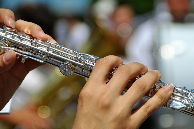 Improve your flute playing – smooth finger technique
