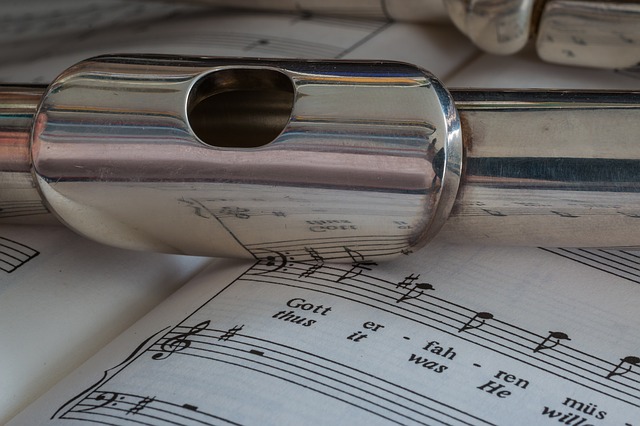 Understanding your flute embouchure hole